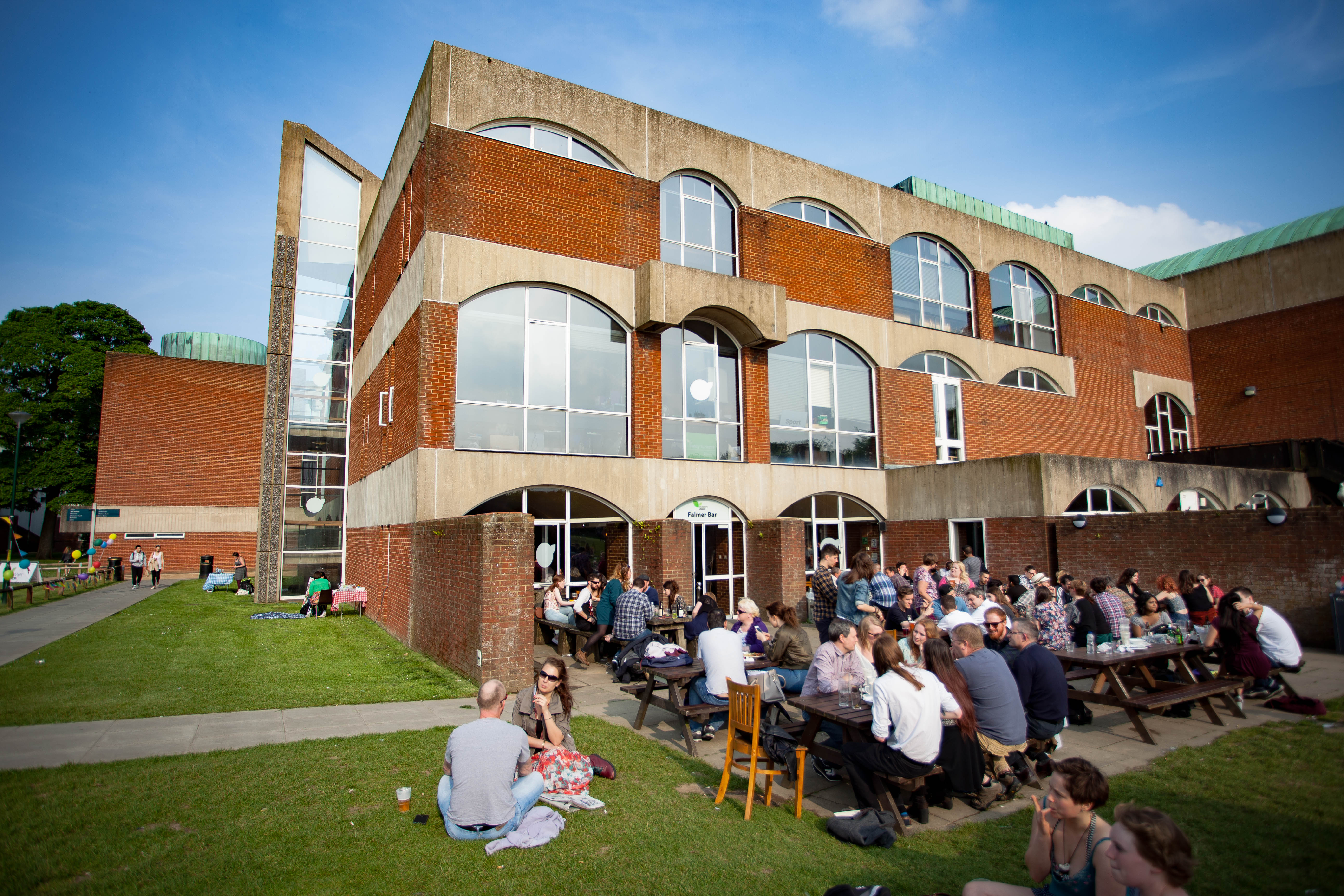 Falmer Bar & The Deli — University of Sussex Students' Union